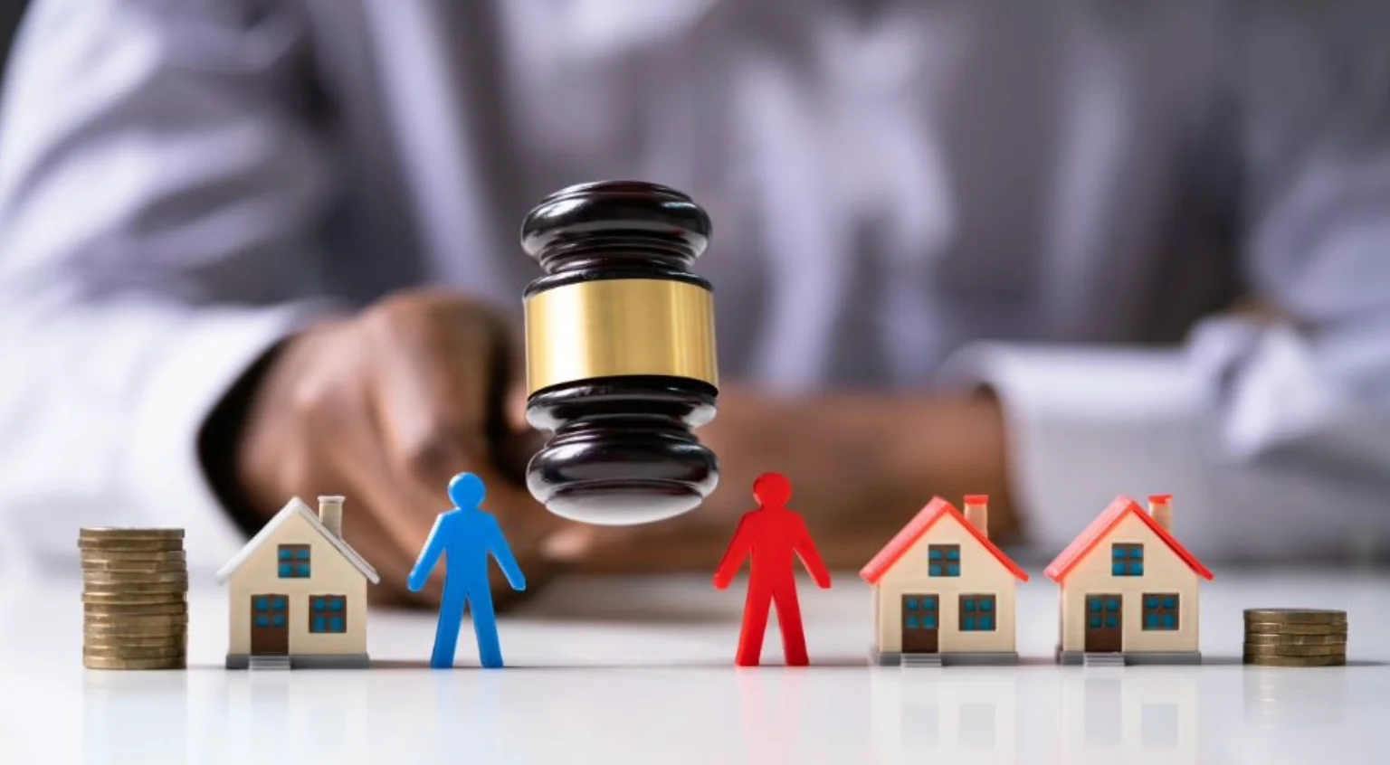 Ways to Settle Assets, Property, and Liabilities after Divorce in the UAE 
